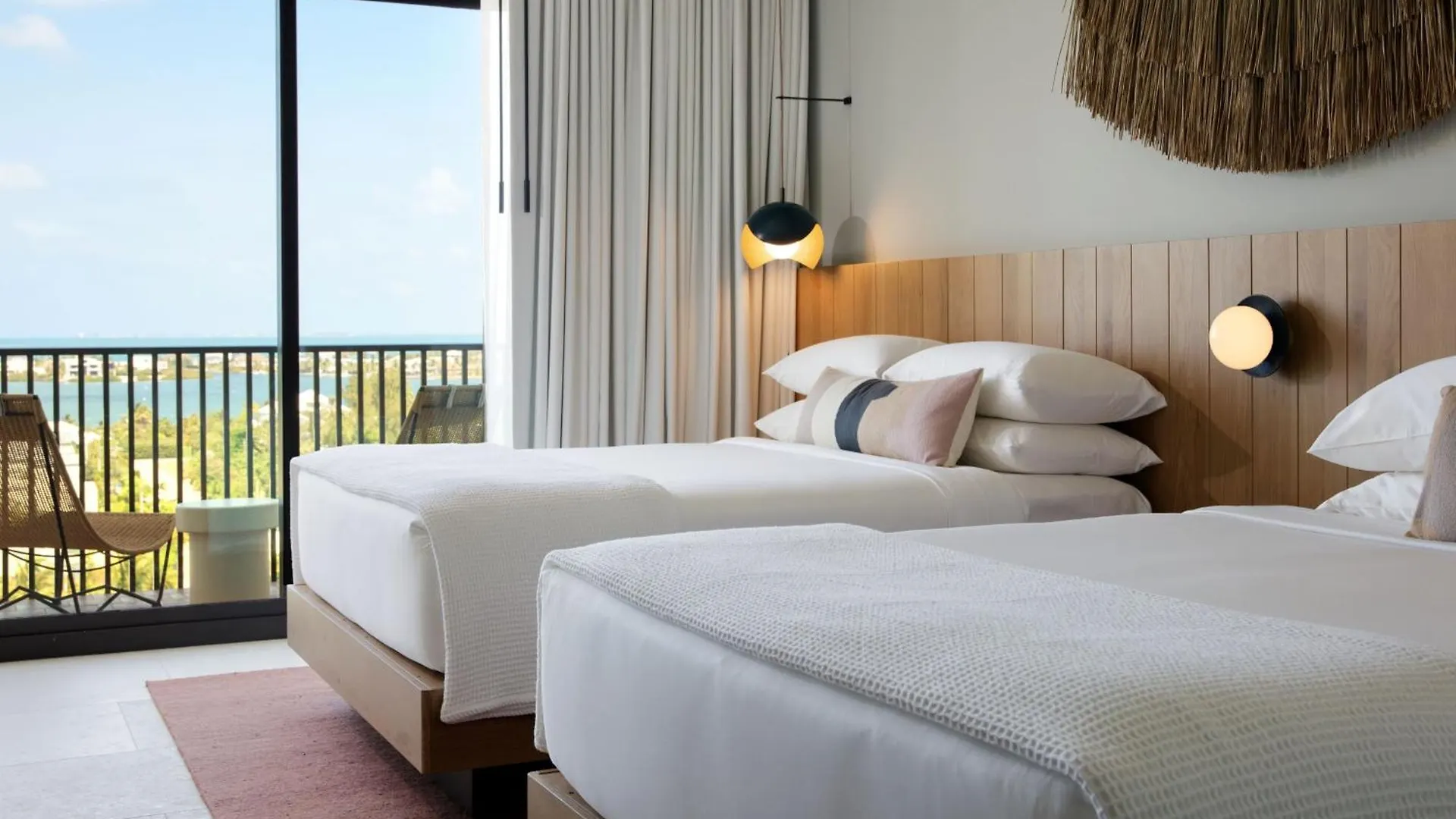 Hotel Indigo Grand Cayman By Ihg West Bay 3*,
