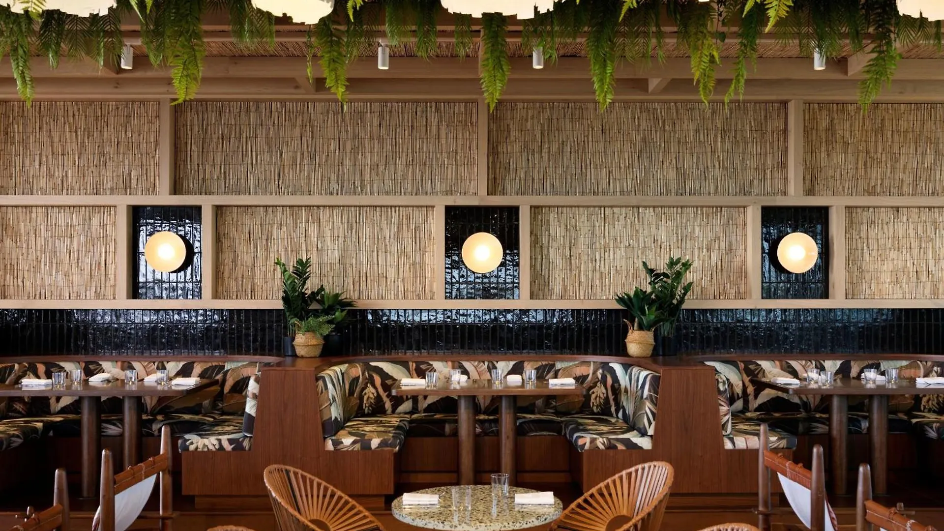 Hotel Indigo Grand Cayman By Ihg West Bay 3*,